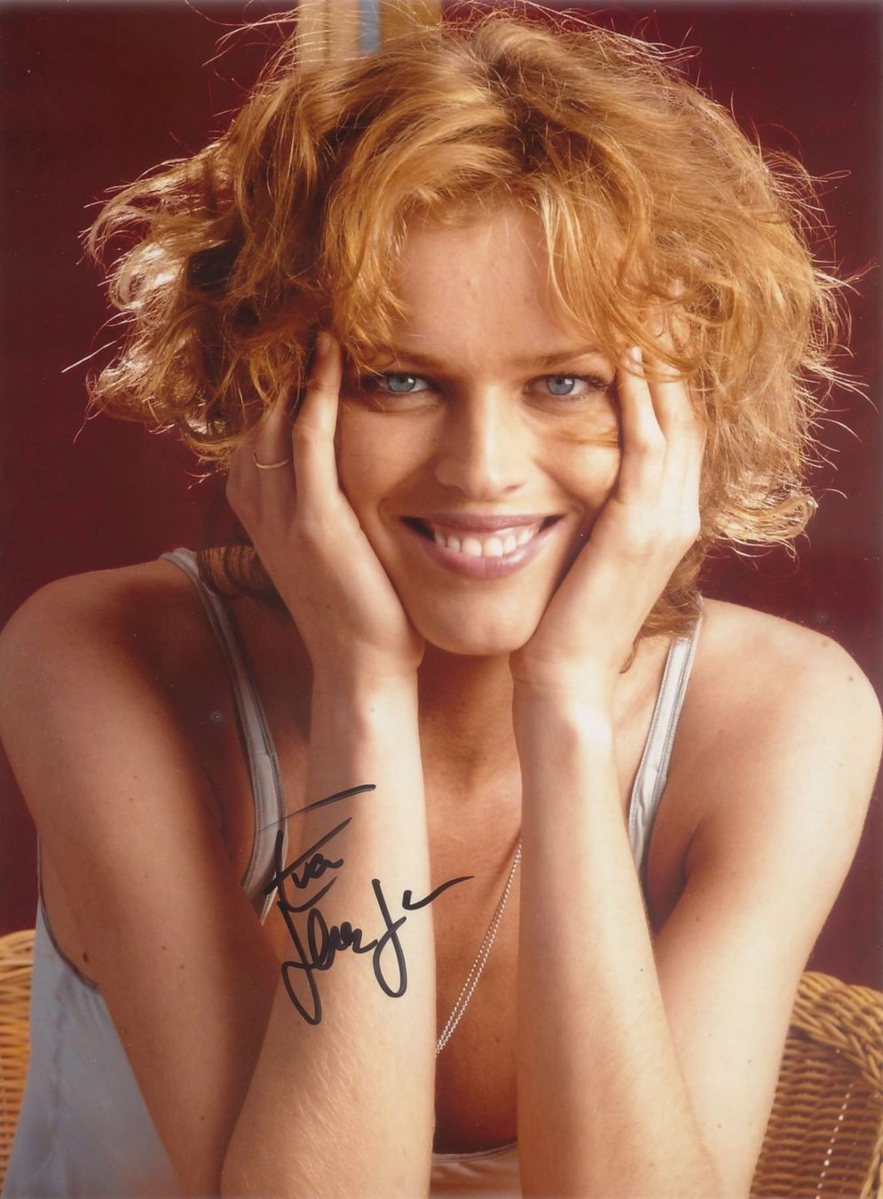 Autografi: Original Autogramm von EVA HERZIGOVA auf Großfoto – Nuovo (secondo la descrizione) da Gremersdorf venduto da autogrammraritaeten
