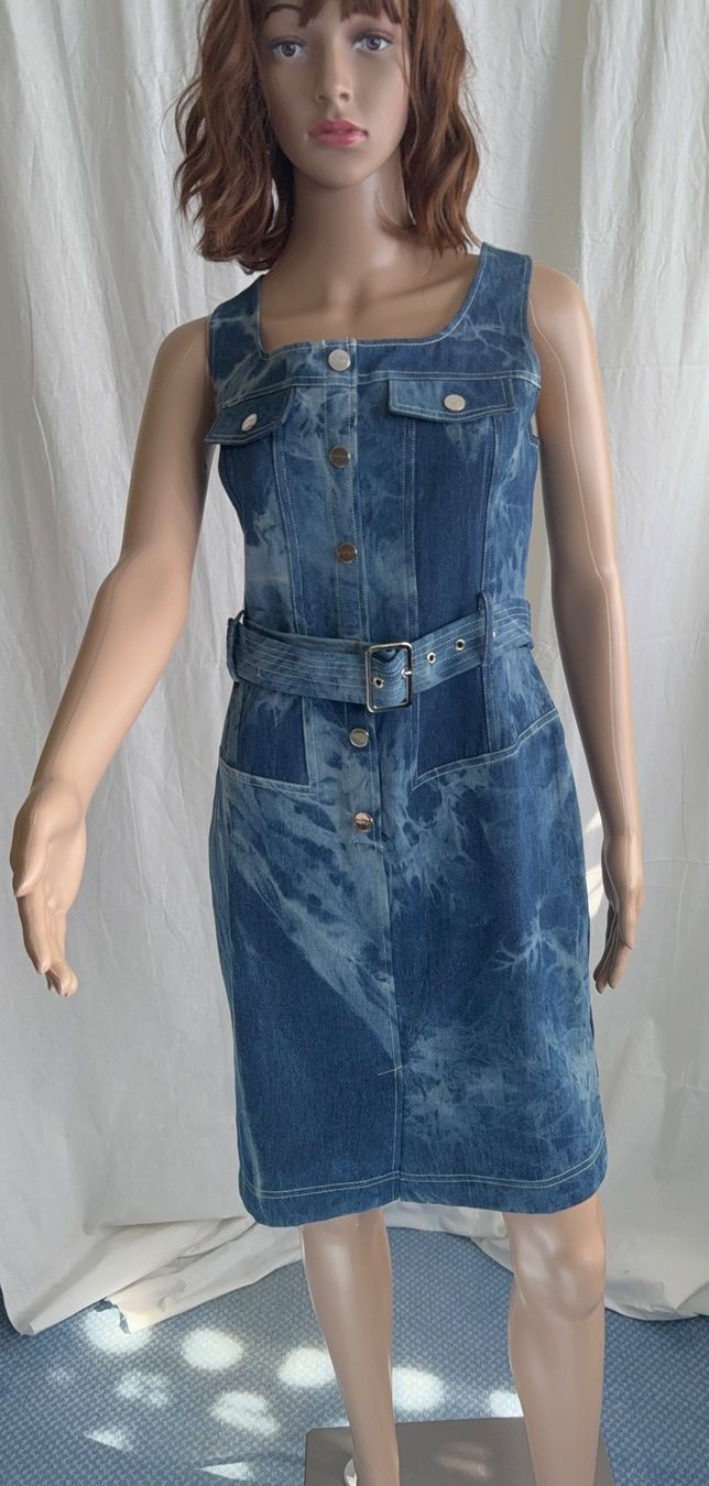 Vestiti: Neues Jeanskleid Jus d' Orange Gr. 40 – Nuovo e nell'imballaggio originale da Pfäffikon ZH venduto da Margot1