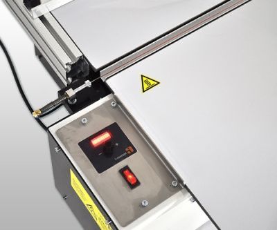 Toutes les machines: Kunststoff - Biegemaschine i-concept IC100-1300 – D'occasion à Sissach par swxx5 8