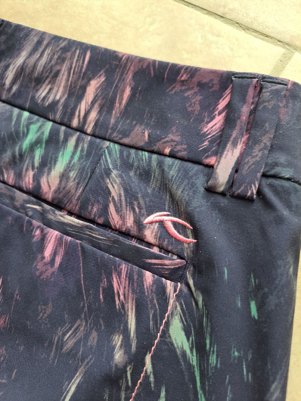 Kjus Pantaloni: Neu Kjus Golfhose Damen 34 – Nuovo e nell'imballaggio originale da Urdorf venduto da villakagu 3