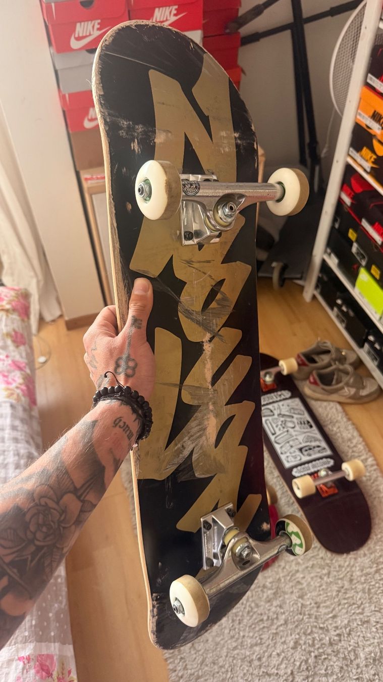 Skateboards: Skateboard/ Trottinette Ethic – D'occasion à Gland par Joao_1196