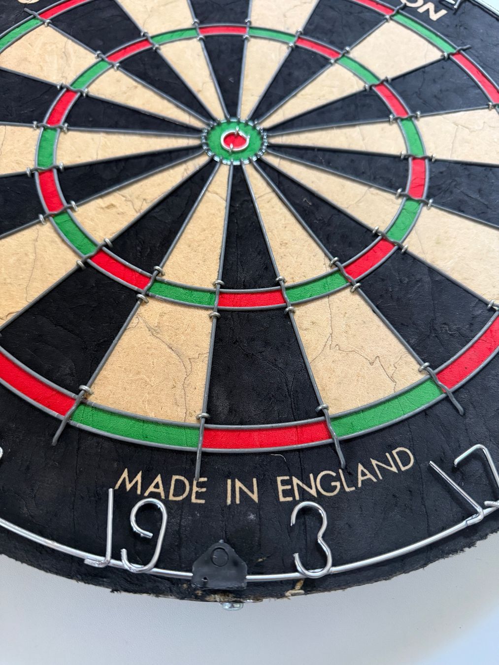 Freccette: Vintage Bristle Dartboard - official competition – Usato da Küsnacht ZH venduto da Raimond1234 1