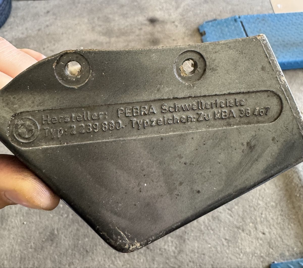 Tutti pezzi di ricambio auto: Seitenschwellen Original Bmw E30 – Usato da Aristau venduto da 020214 3
