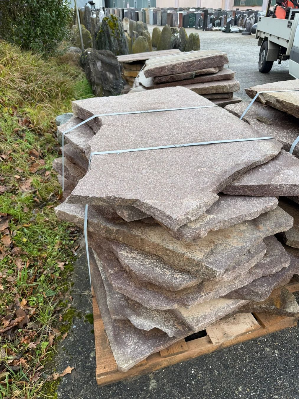 Pietre & tegole: Polygonalplatten - Porphyr naturrau – Nuovo e nell'imballaggio originale da Lengwil venduto da JuliBB 3