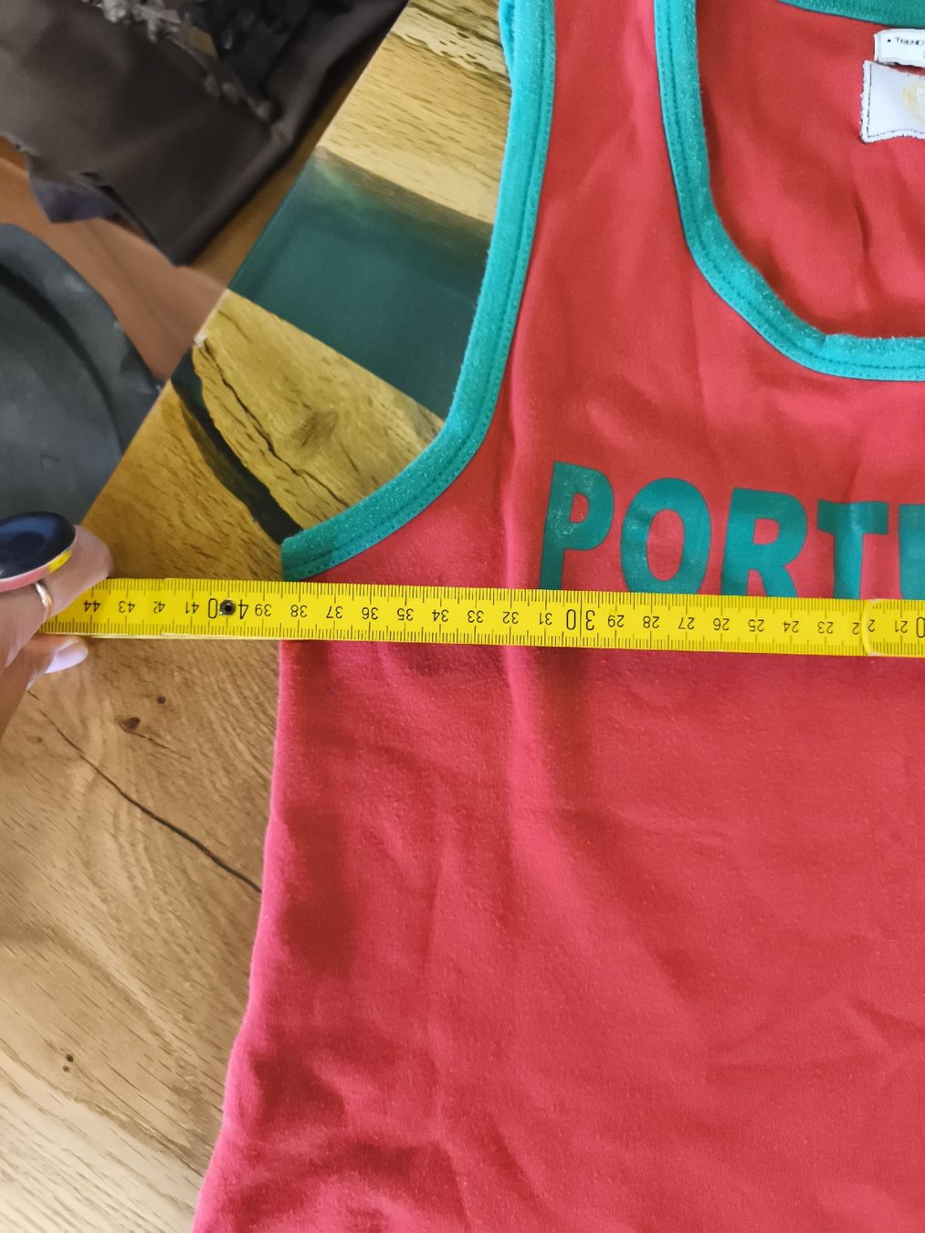 T-shirt: A2 – Usato da Künten venduto da Schnaepplihuus 4