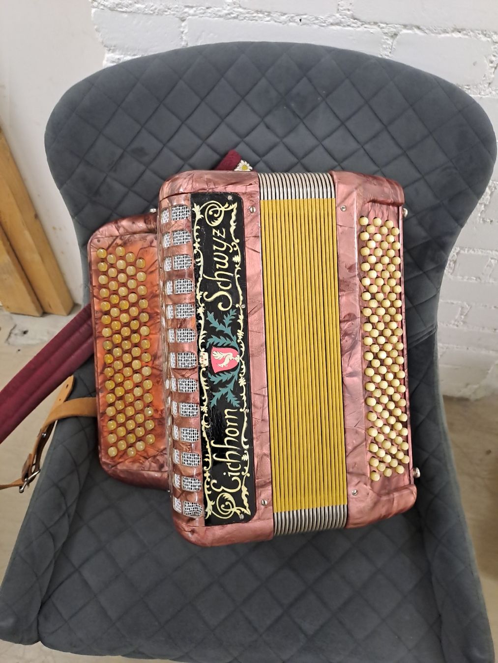 Eichhorn Musikinstrumente: chromatisch EICHHORN orgeli – Gebraucht aus Villeneuve von BibiVintage 3
