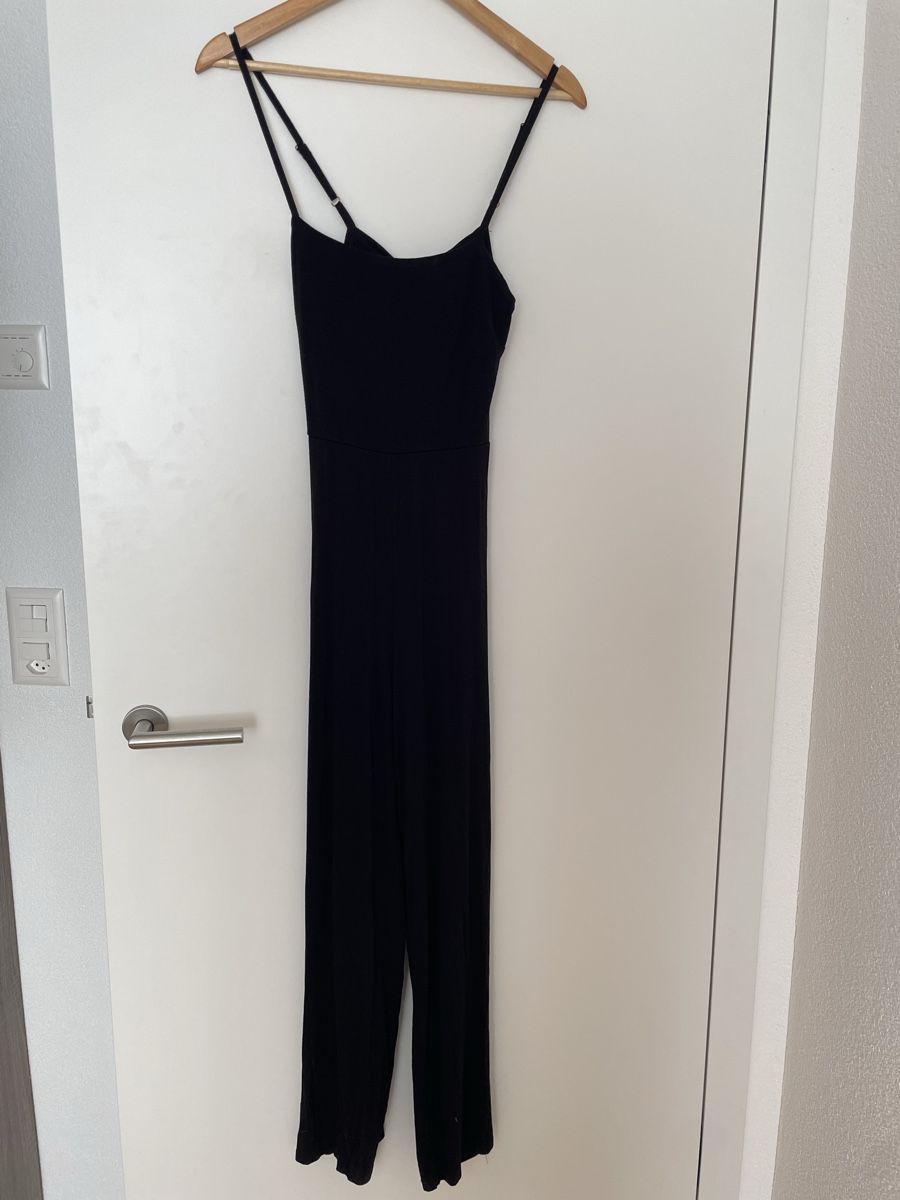 Stradivarius Tute: Schwarzer Jumpsuit Gr. S Stradivarius Elegant – Nuovo (secondo la descrizione) da Ried b. Kerzers venduto da yas_p7th