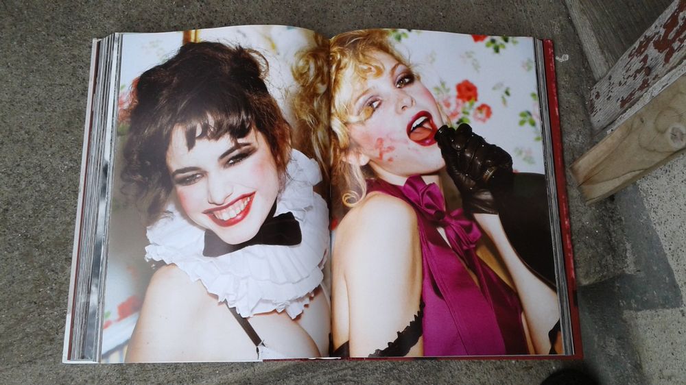 Fräulein / Ellen von Unwerth / Kunst ? Erotik ?