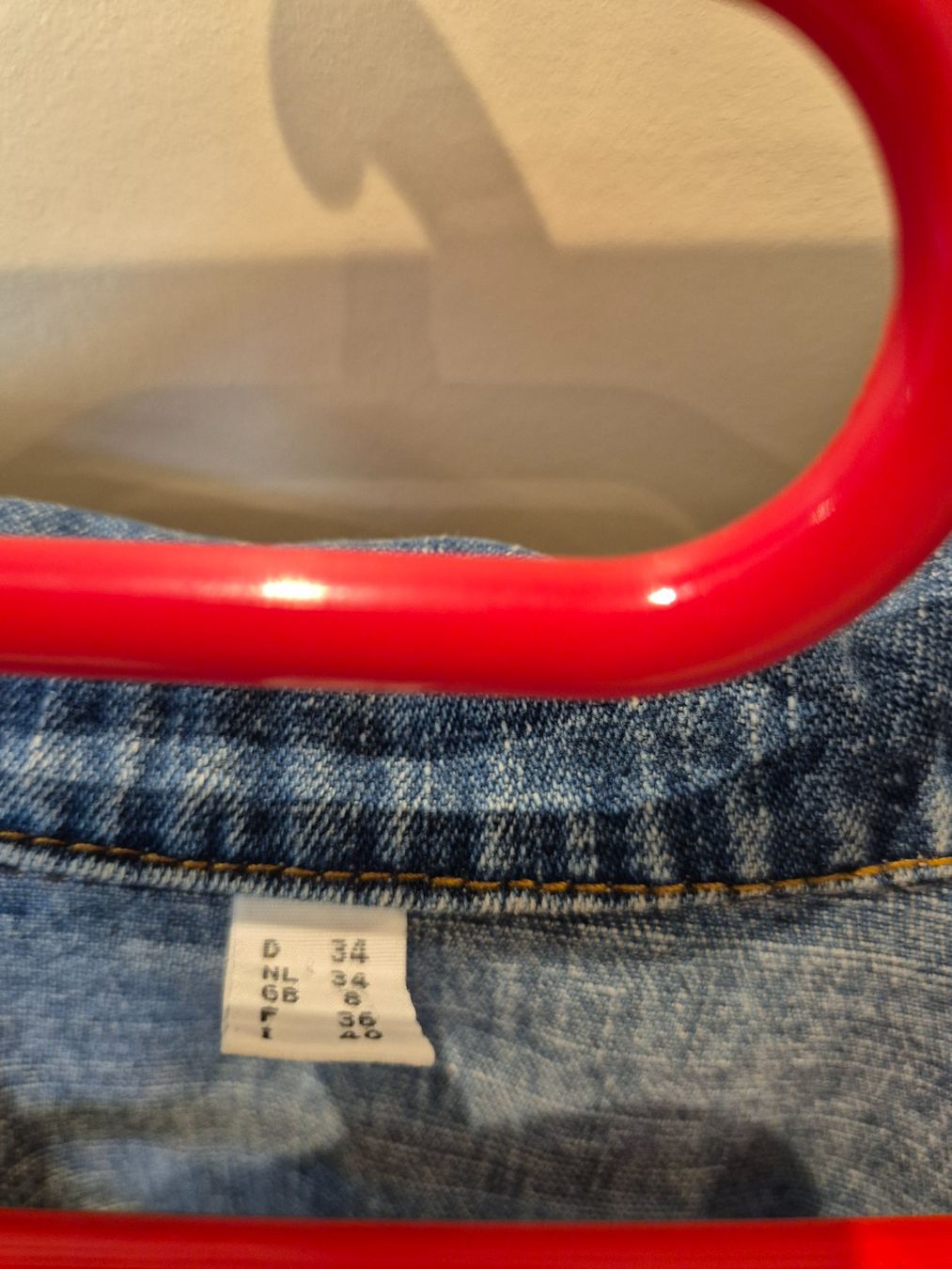 Giacche: Jeansjacke blau, Gr. 34 – Usato da Dietikon venduto da grafad 2