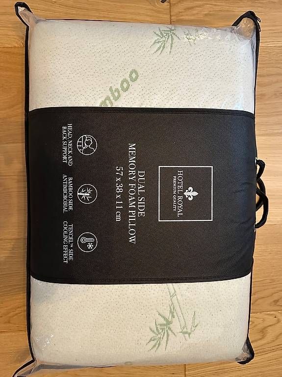 Cuscini: 4 Royal Kopfkissen – Usato da Buchrain venduto da billy79