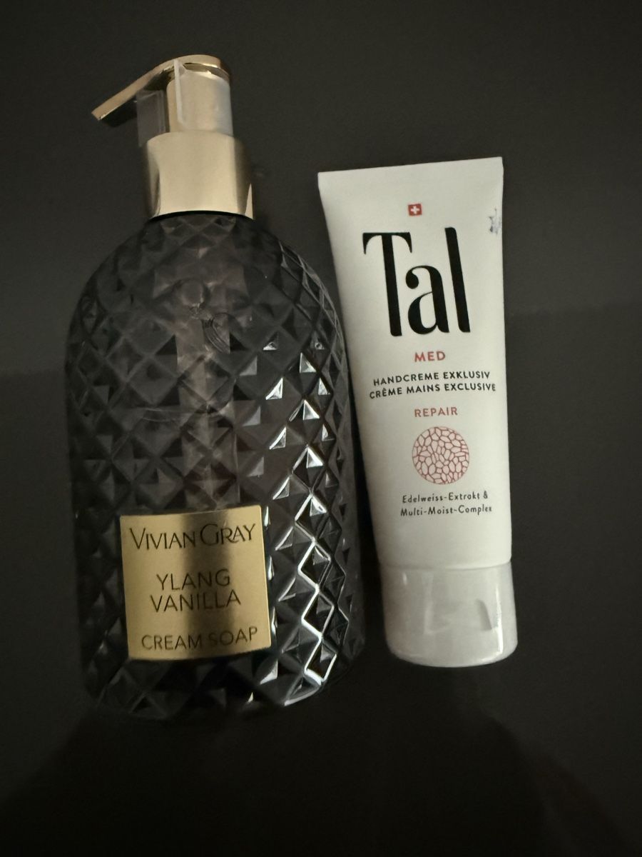 Altro per la cura del corpo: VIVIAN GRAY Handseife plus Tal Handcreme – Nuovo (secondo la descrizione) da Pfeffikon LU venduto da pepino17