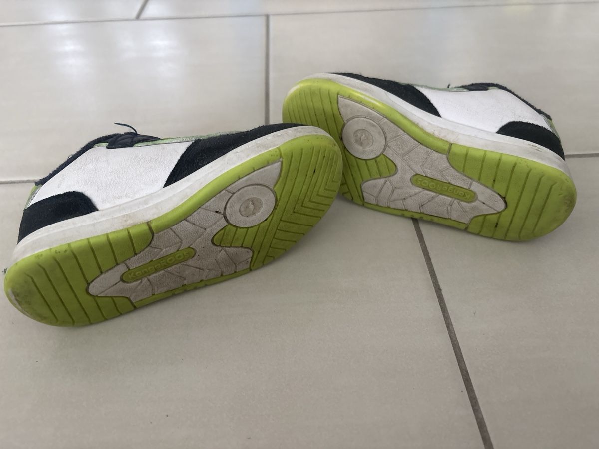 Scarpe per ragazzi: Kinderschuhe KangaROOS Grösse 24 – Usato da Wettingen venduto da Stephanie_93 1