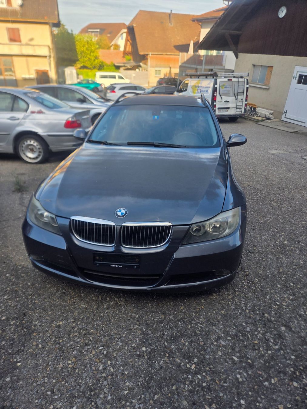 BMW Autos: BMW 325d Touring – Gebraucht aus Finsterhennen von MotorROJDAutotechnik