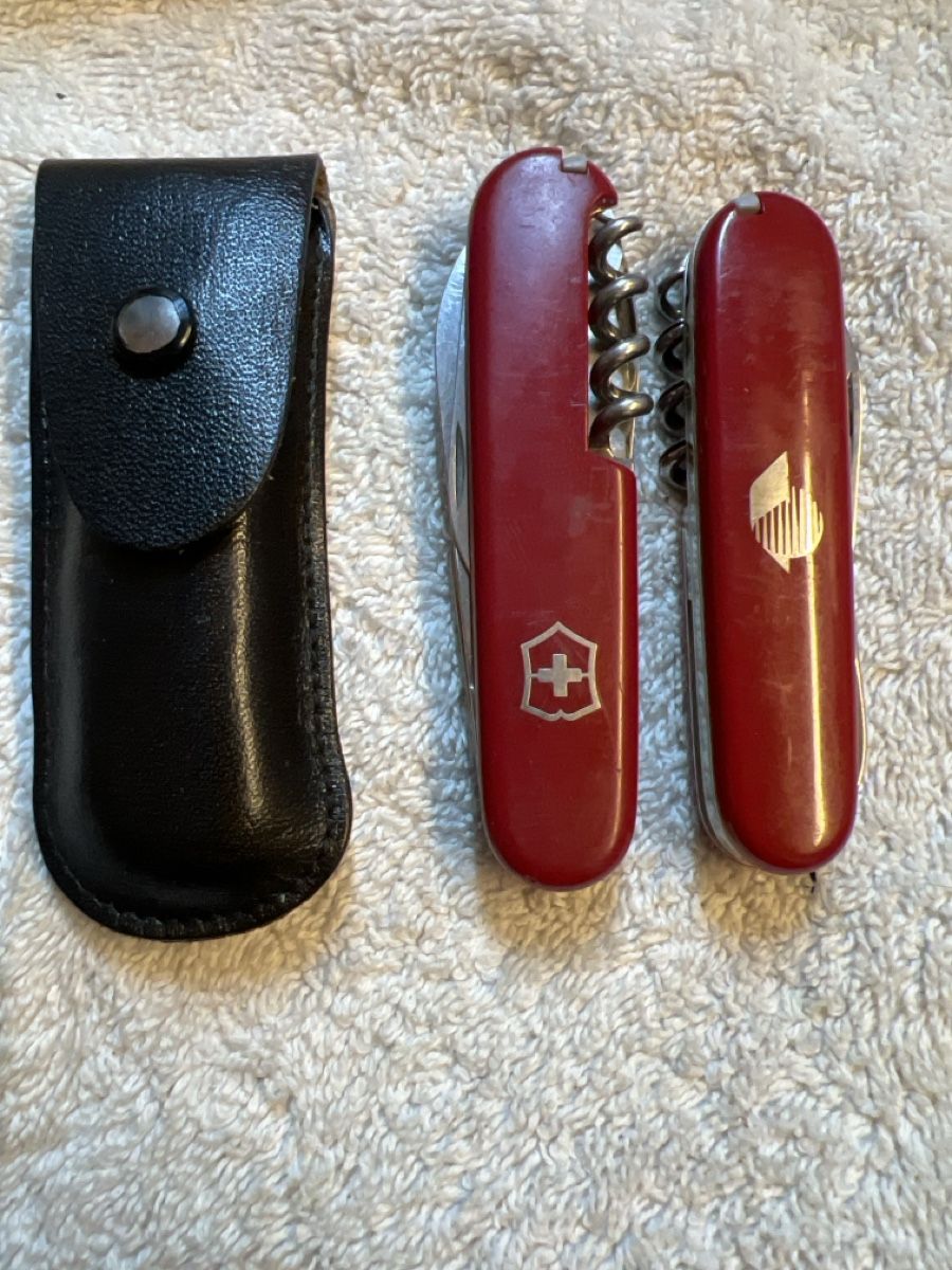 Victorinox Coltelli tascabile: 3 Sackmesser 2Victorinox 1Wenger Bühler  – Usato da Rorschach venduto da TimelessTrading 3