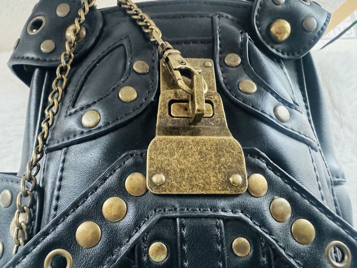Borse: Retro Gothic Kunstleder Tasche schwarz  – Nuovo (secondo la descrizione) da Felben-Wellhausen venduto da PinkTiger8 8
