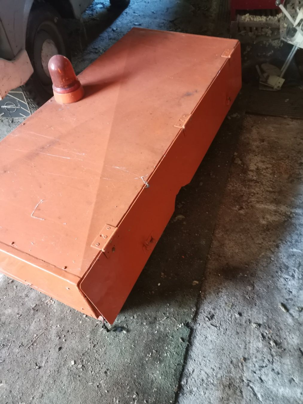 Box da tetto: Renault Trafic mk1 Dachbox ab Fr. 1.- – Usato da quartino venduto da bernet.rs 2