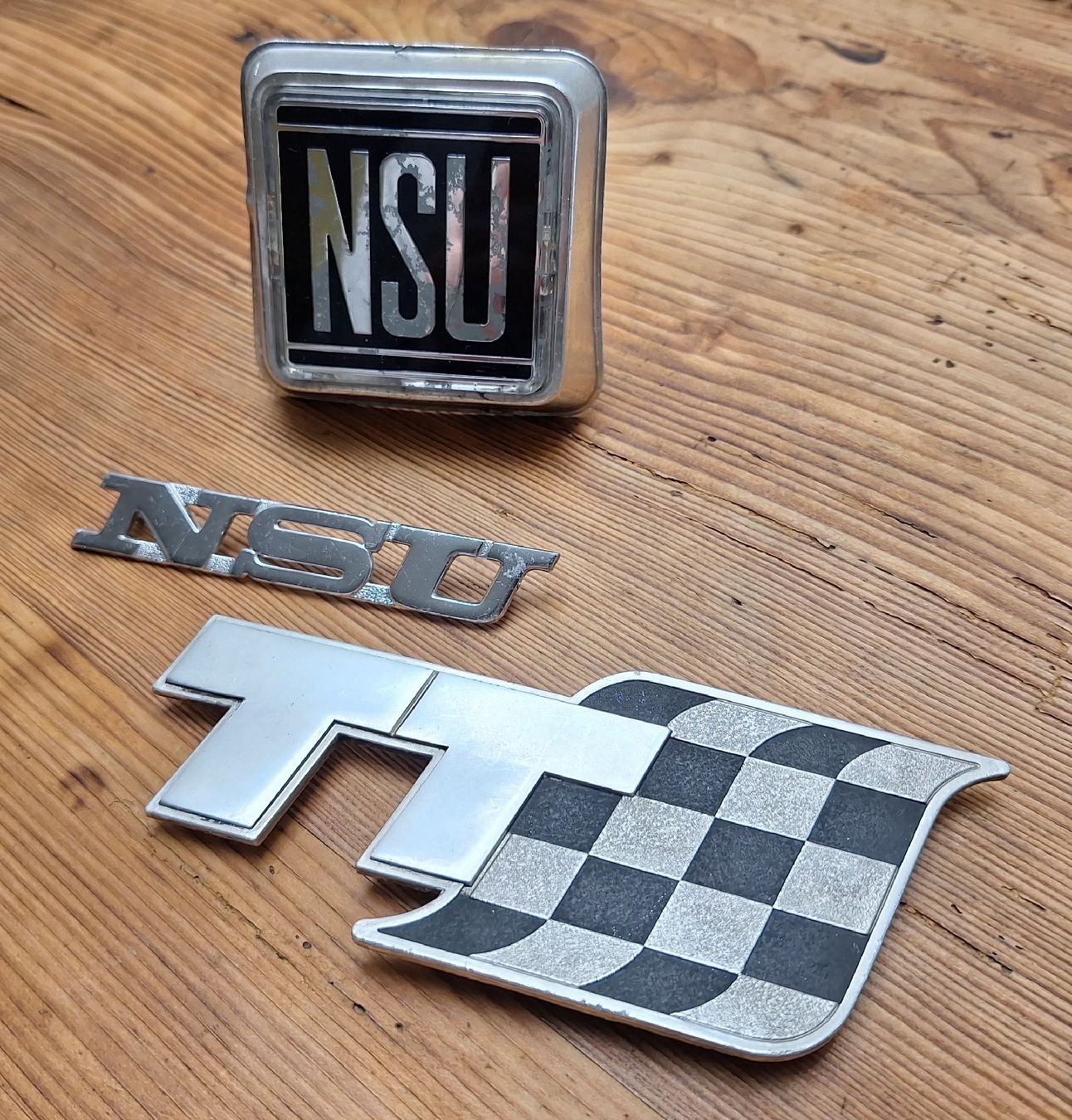 NSU Accessori per altri veicoli: NSU TT Embleme – Usato da Triesen venduto da BLACKSHEEP75