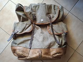 Antiker Schweizer Armee Militär Waffenläufer Rucksack