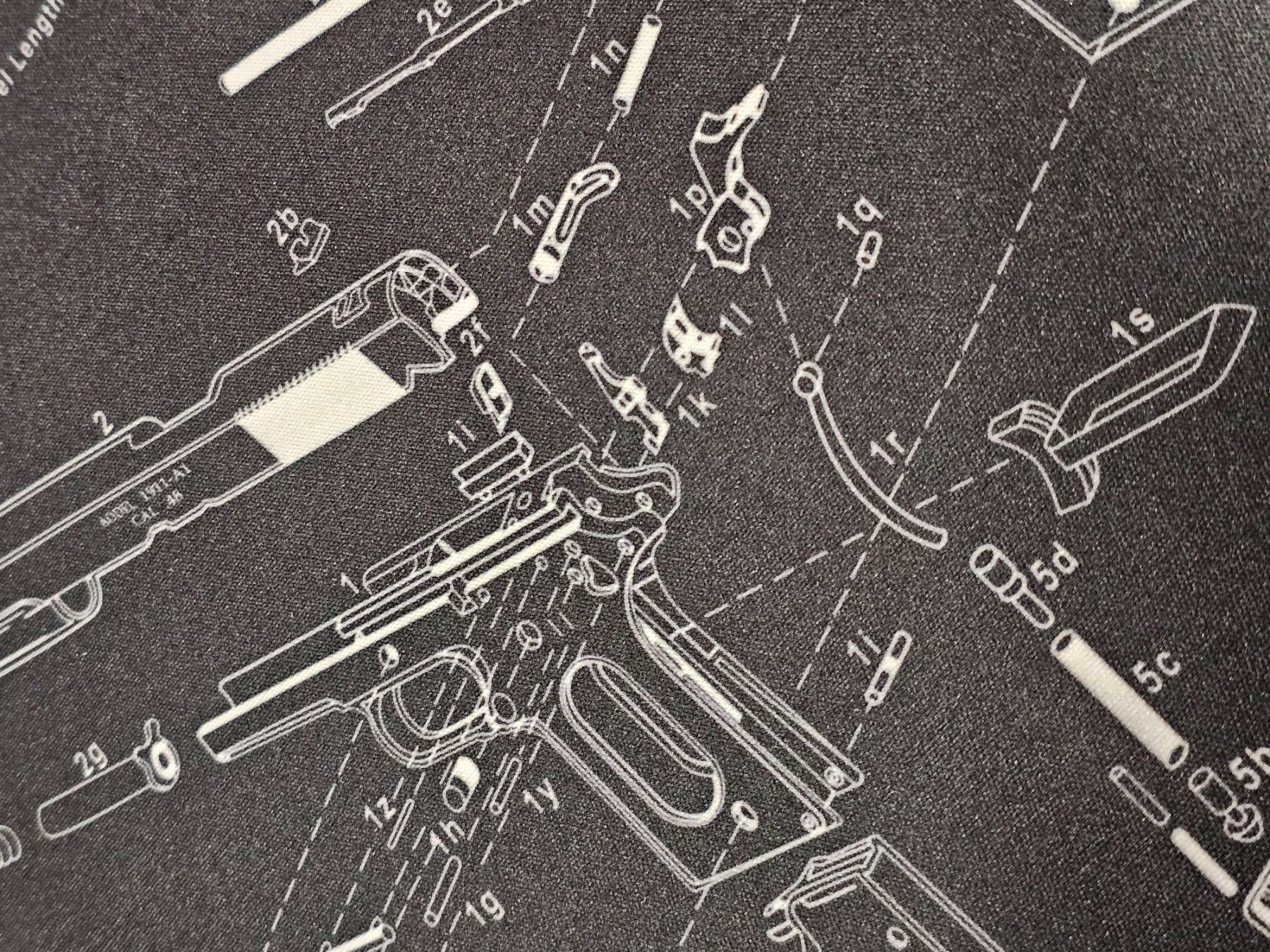 Alle Werkzeuge: Putz- und Zerlegematte Pistole 1911 – Neu und originalverpackt aus Frutigen von Darksmash666 1