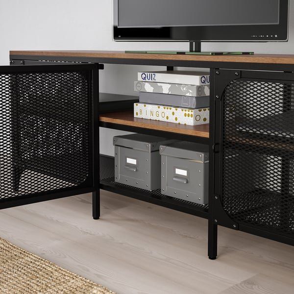 Ikea Mobili TV: ikea tv regal – Usato da Herrliberg venduto da mel_7gs8 2