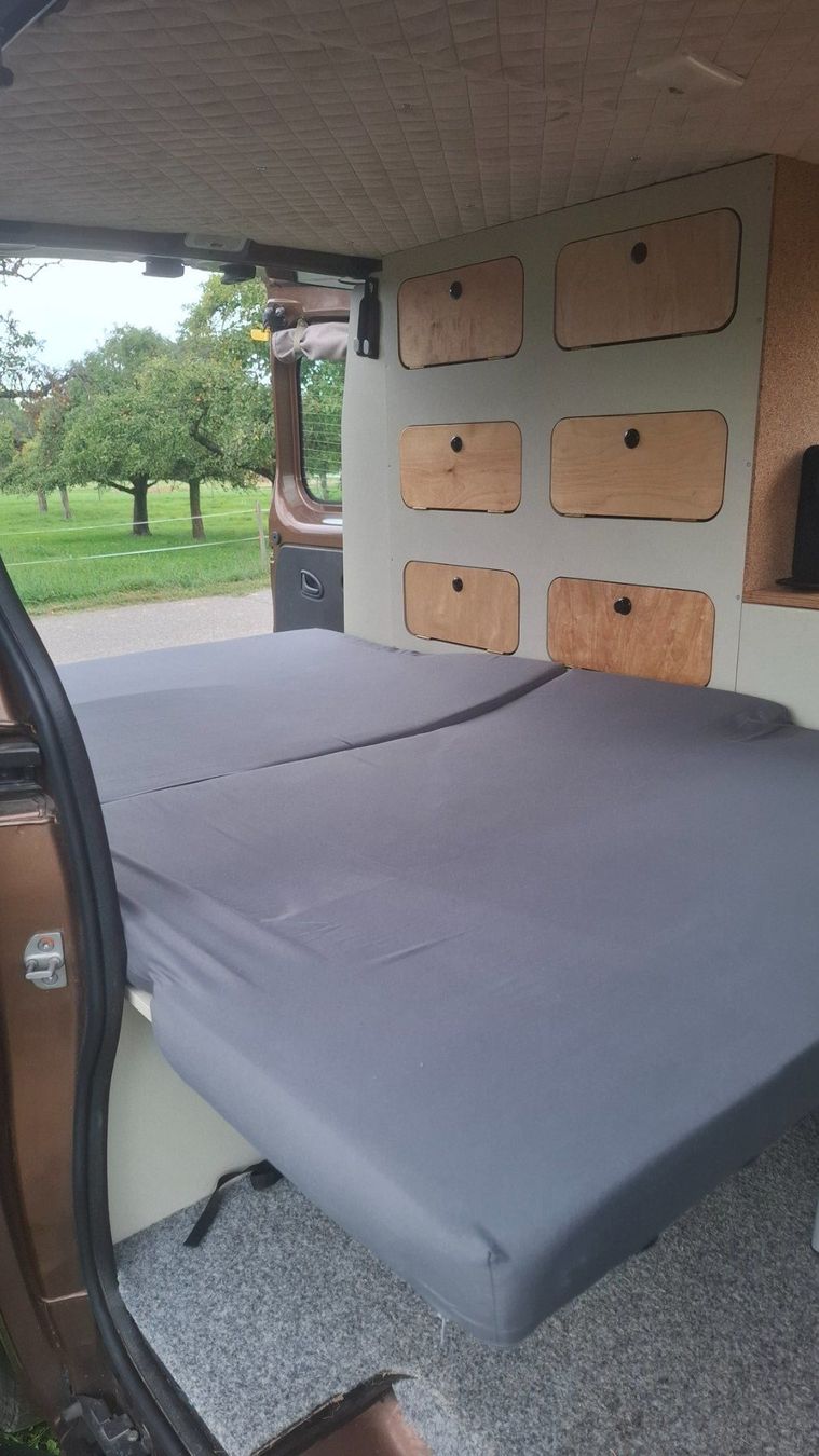 Opel Veicoli da campeggio: Opel Vivaro B 16CDTI – Usato da Neukirch (Egnach) venduto da Hureg 5