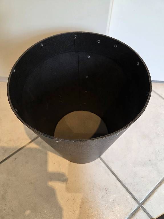 Poubelles: Papierkorb  – D'occasion à Herznach par koro02 1