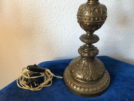 Antik Bronze Tischlampe Top Zustand H: 41cm