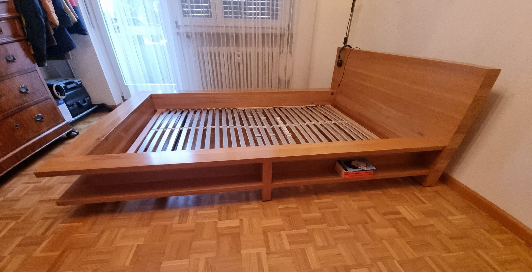 Articoli in legno: massiv Eiche Holz 140x200 Bett mit Lehne – Usato da Basel venduto da Efe72 2