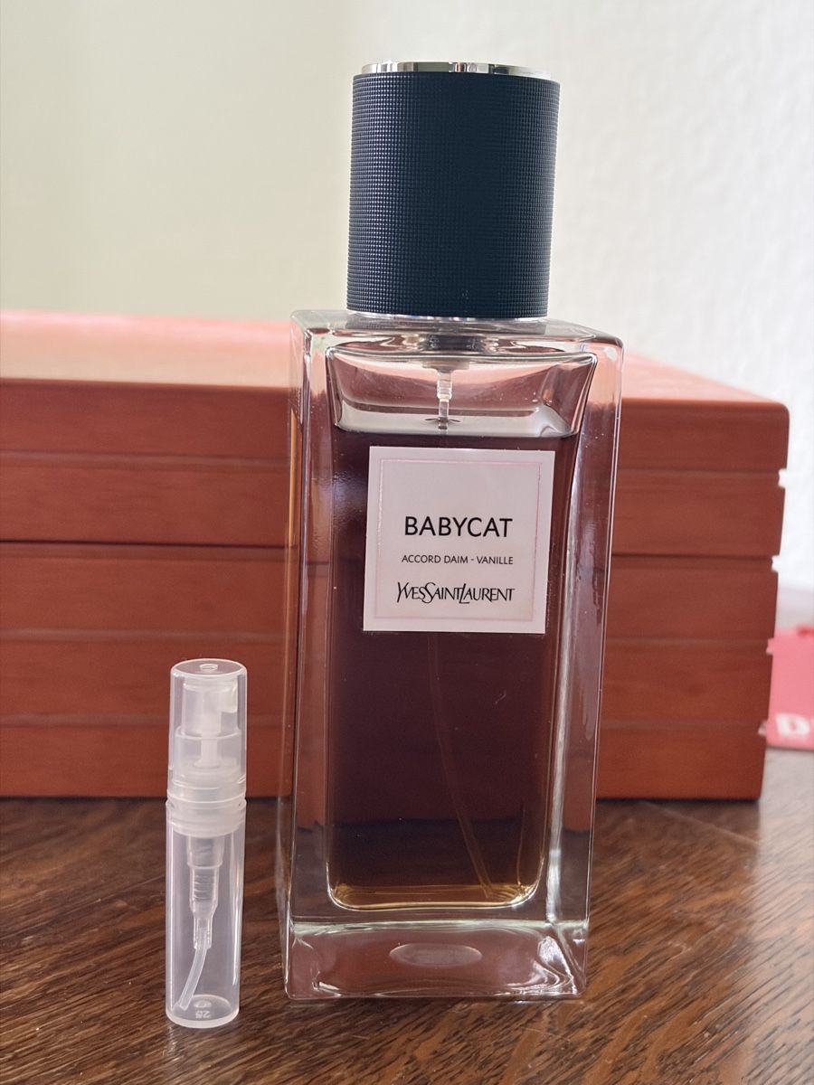 Saint Laurent Profumi & Eau de Toilette: 2ml Babycat YSL – Nuovo (secondo la descrizione) da les Geneveys-sur-Coffrane venduto da Vente56