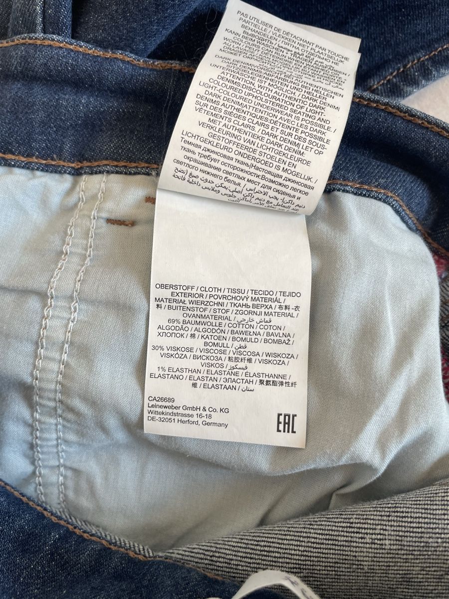 Brax Jeans: Brax Jeans Neu – Nuovo (secondo la descrizione) da Schüpfheim venduto da Nussbaum_4 3