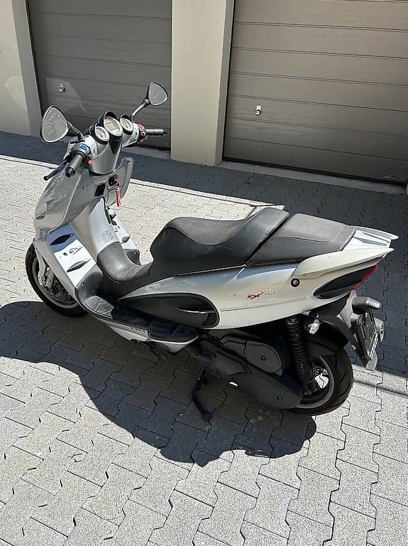 Malaguti Scooter: MALAGUTI Phantom F12 125 – Usato da Bern venduto da Thg0 2