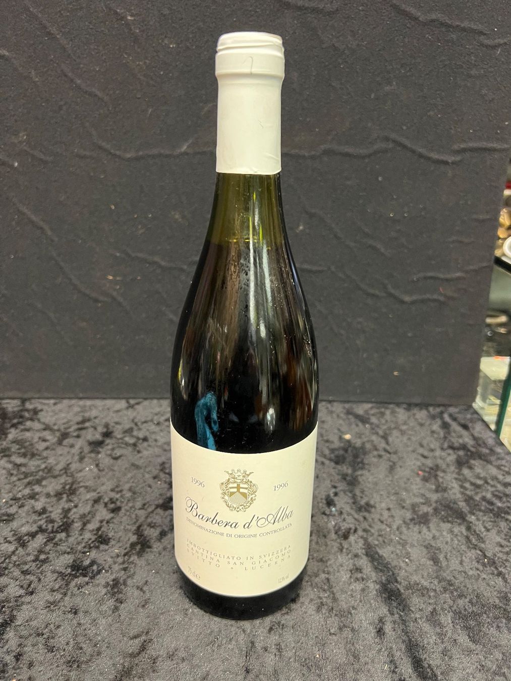 Vino: BARBERA D’ALBA 1996 – Nuovo (secondo la descrizione) da Genève venduto da Leboucheoreilles