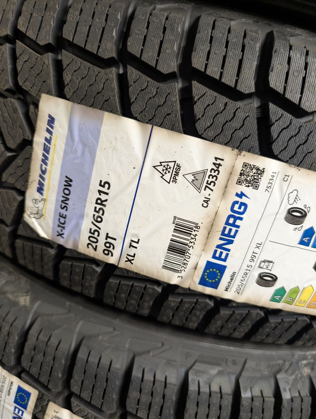 Michelin Pneus & Roues: Winterreifen  – Neuf avec emballage d'origine à Dürrenäsch par Pneu-Idris 2