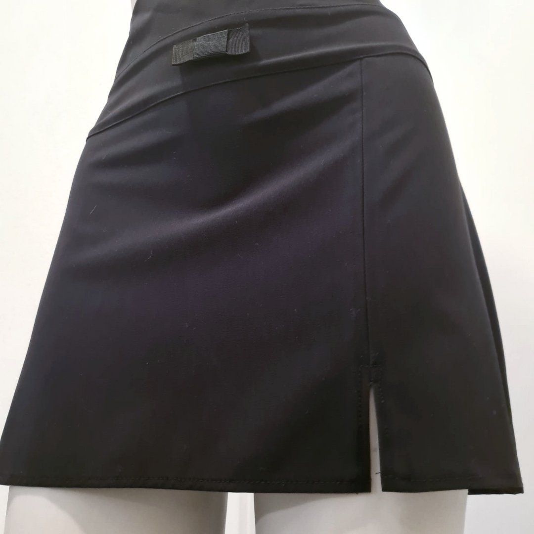 Gonne: XANAKA Jupe Noire - Taille 44 – Usato da Vevey venduto da secondlifevevey 2