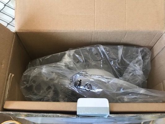 Lampes: Aussenleuchte aus Edelstahl mit Opalglas – Neuf avec emballage d'origine à Münchwilen TG par BBJO 3