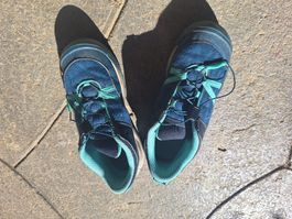 Quecha Treckingschuhe