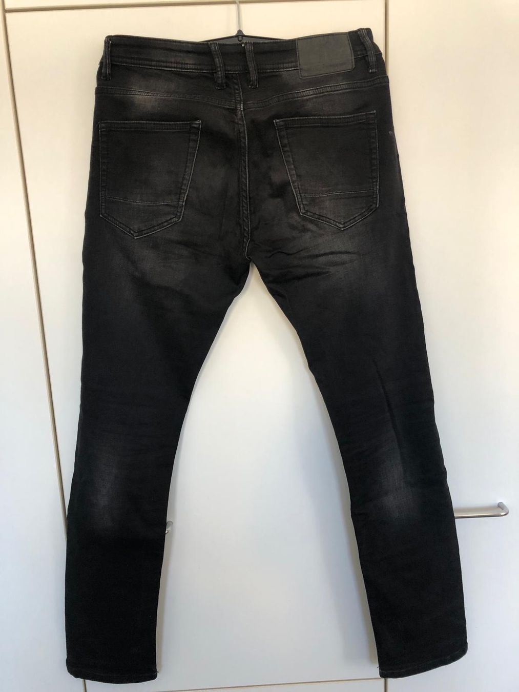 Pantaloni: Jeans Schwarz "SMOG" Grösse 29/32 – Usato da Zumikon venduto da Lenochka 1