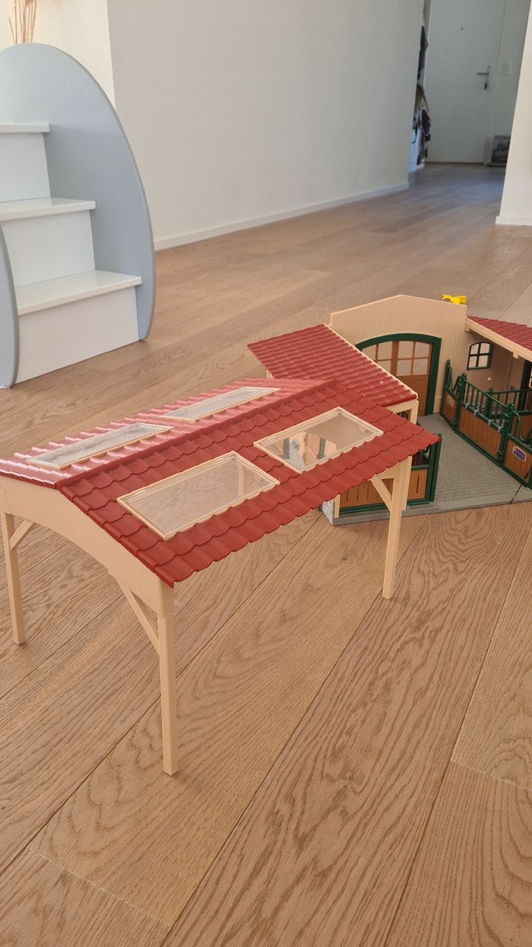 Schleich Spielzeuge: Schleich Pferdehof – Gebraucht aus Stans von nad_9tm9 3