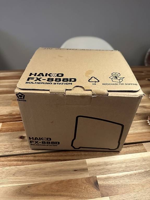 Tutti gli attrezzi: Hakko FX-888D Lötstation – Usato da Winterthur venduto da Venjof 3