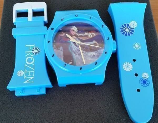 Orologi da terra & Orologi da parete: Frozen Elsa Anna : 1 Horloge Murale – Nuovo e nell'imballaggio originale da Lutry venduto da kylab7 1
