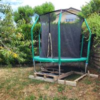 Trampoline