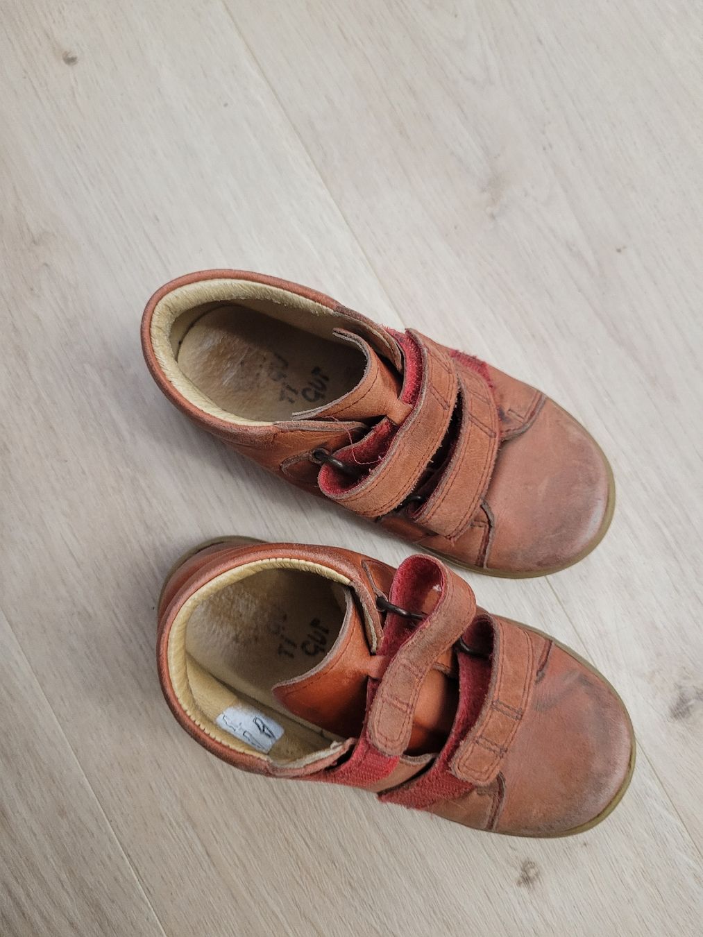 Schuhe für Jungen: Schuhe Gr. 26 – Gebraucht aus Lupsingen von sta_wgg5 4