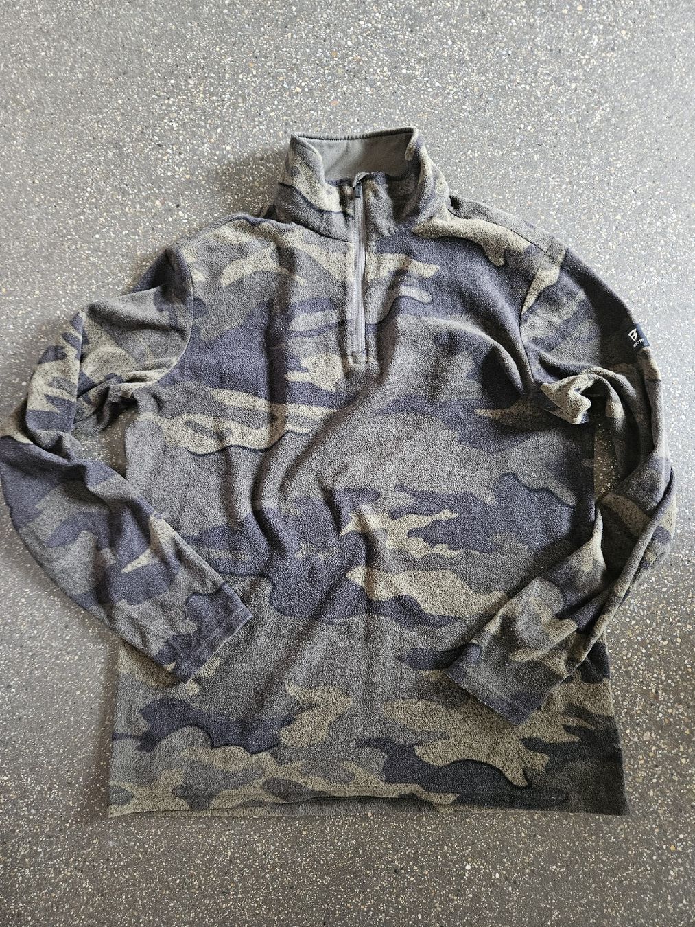 Brunotti Pulls & Sweat-shirts: Fleece Pullover Brunnotti Tarnmuster Grösse M  – Neuf (Voir description) à Anwil par tamoos 2