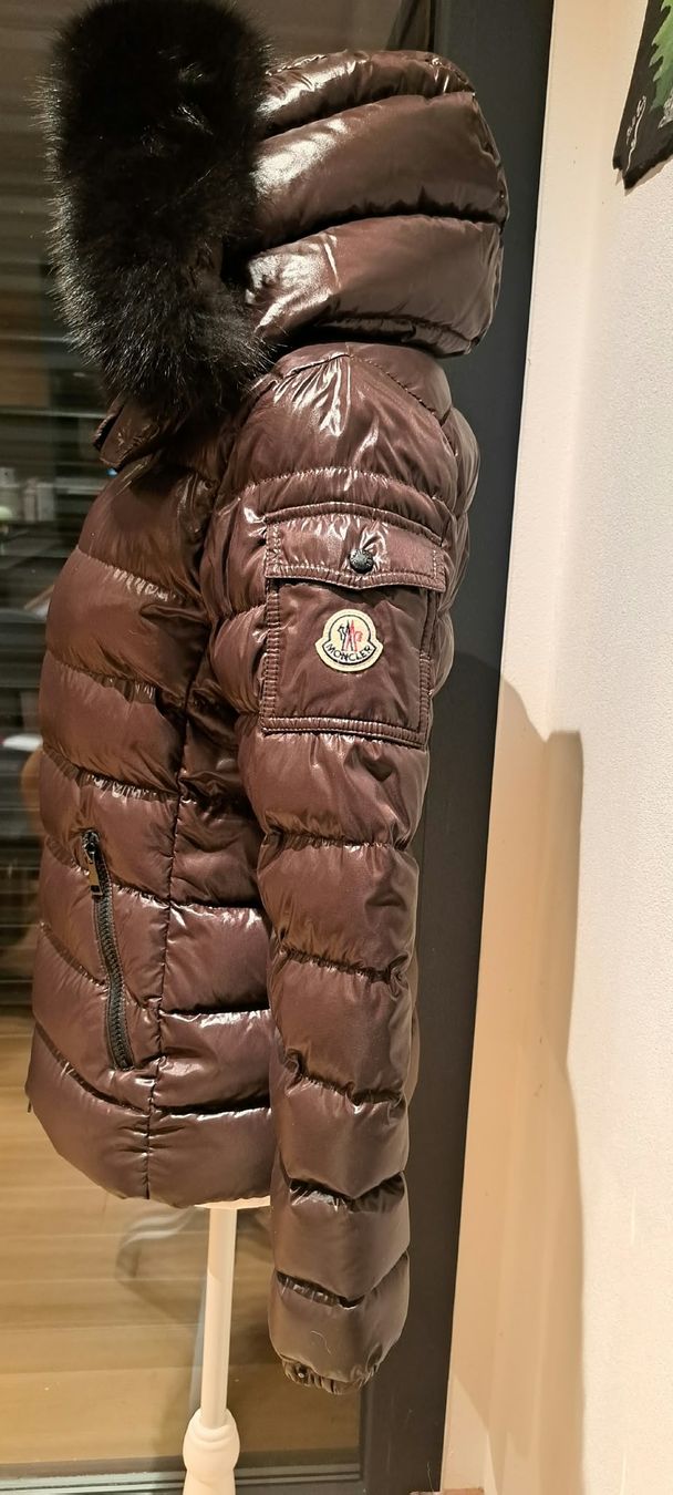 Moncler Giacche: Doudoune Moncler marron taille 1 neuve – Nuovo (secondo la descrizione) da Troistorrents venduto da nico044 1