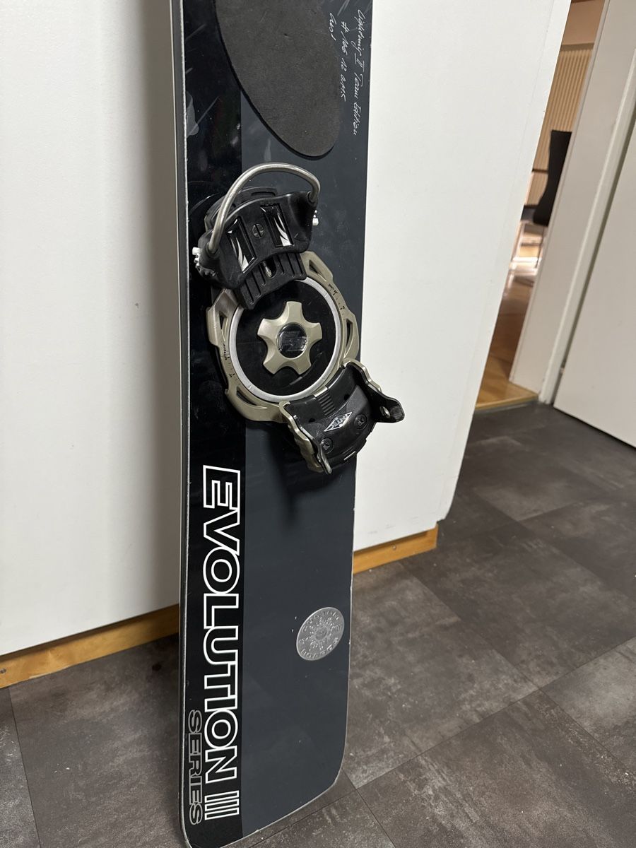 Boards: Virus Lightning II Handmade Snowboard – Gebraucht aus Steffisburg von RG185 2