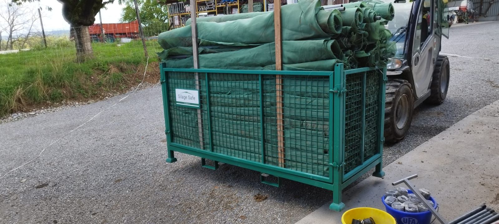 Tutte le macchine: Fahrsilo Spannsystem – Usato da Birmensdorf ZH venduto da Hagenbuchertrade 1