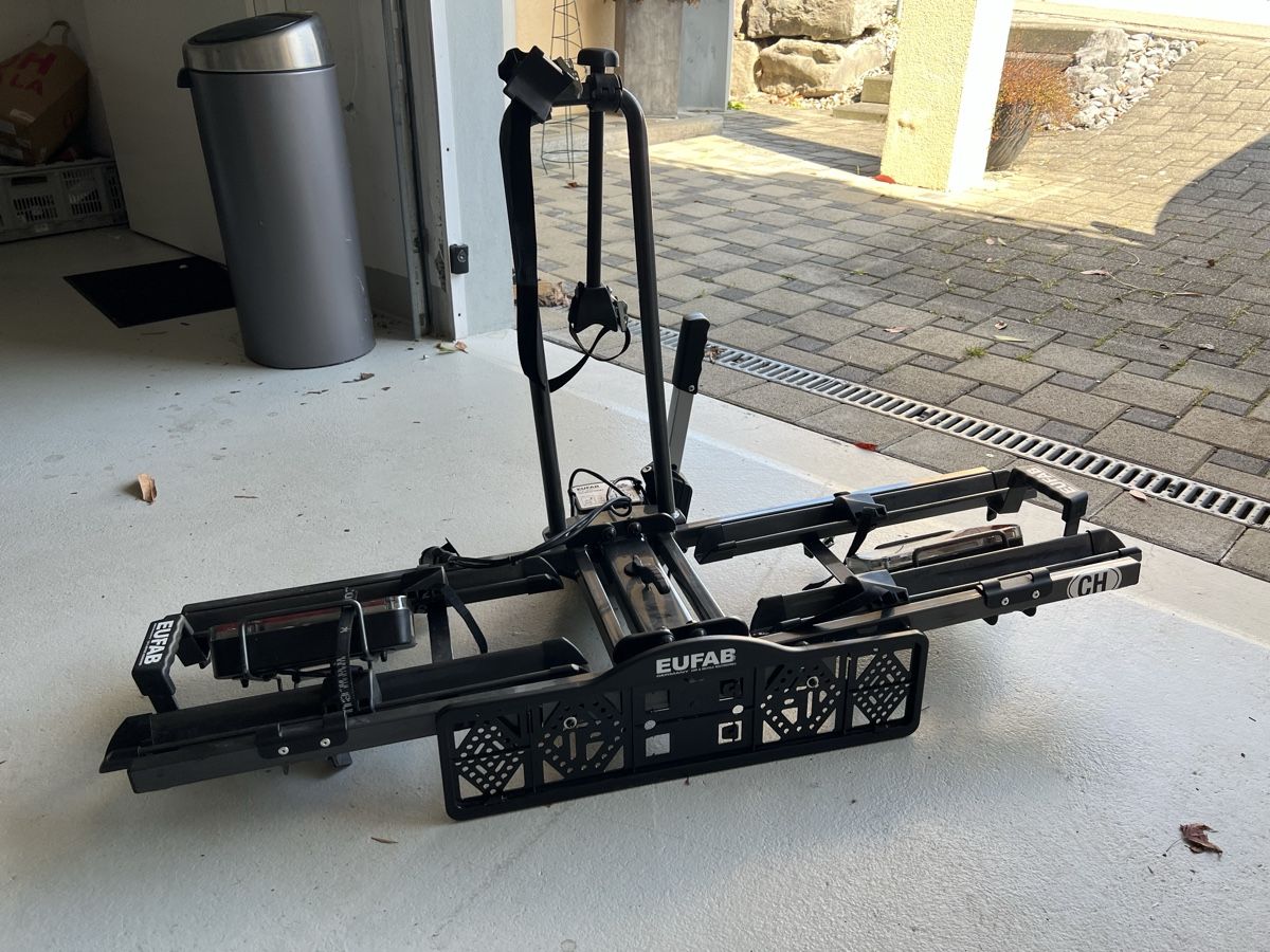 Eufab Dachträger: Eufab Poker F Fahrradträger für 2 Fahrräder, neuwertig – Gebraucht aus Arbon von lau_r5ml