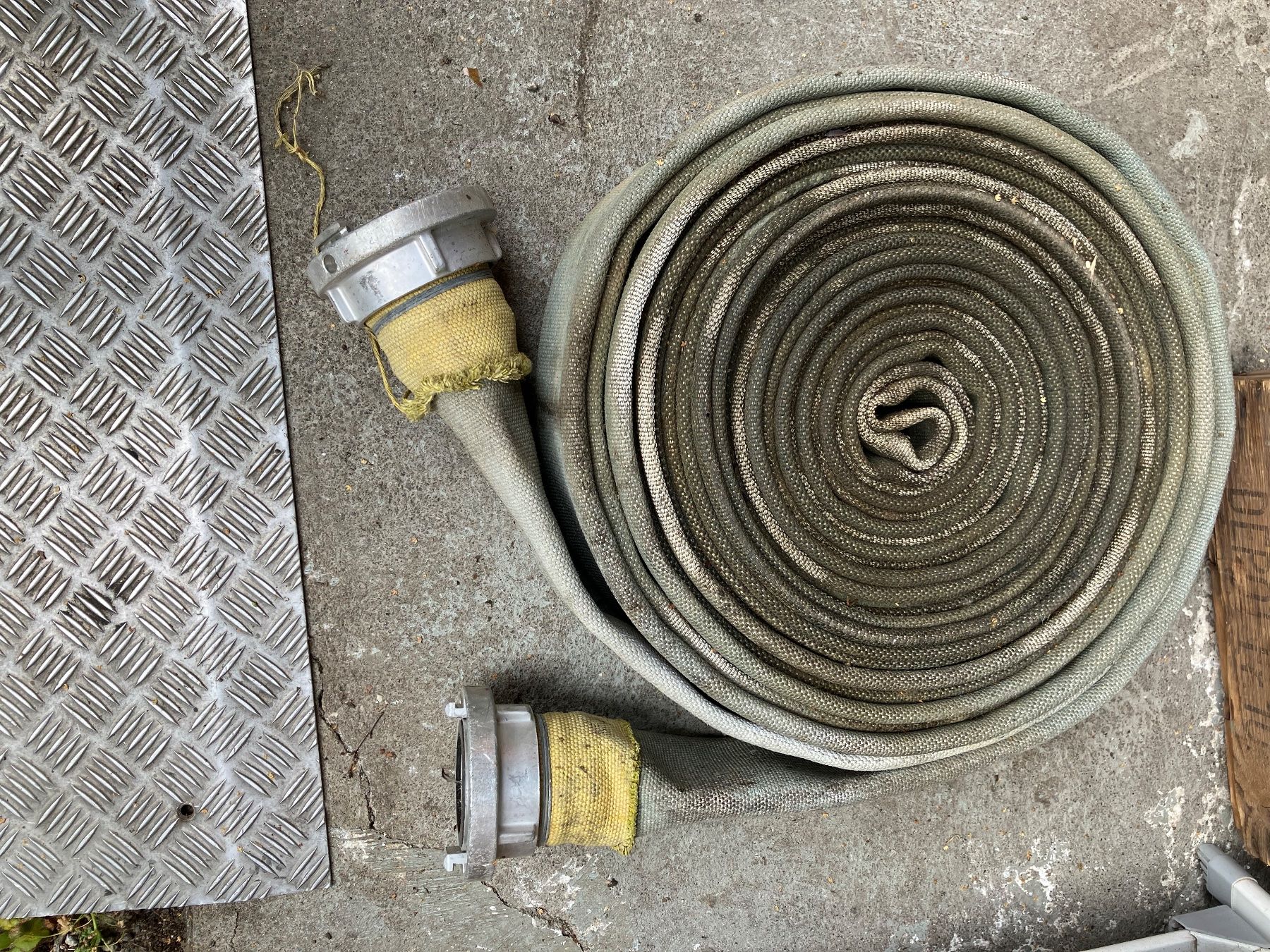 Tubi & Tubi flessibili: 2 Feuerwehrschläuche à ca. 19m länge – Usato da Baar venduto da Zugi2 1