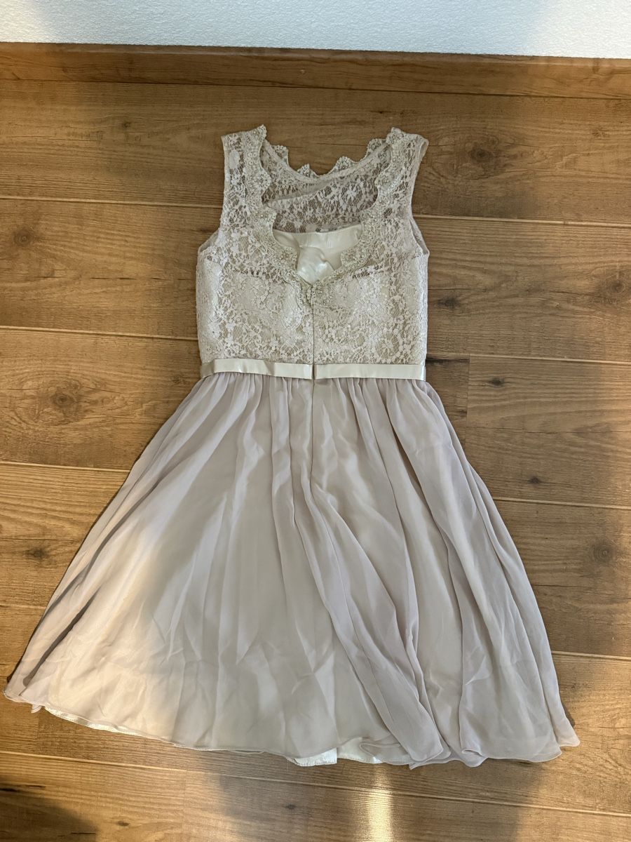 Kleider: Kleid Laona Spitze – Gebraucht aus Mümliswil von eliaane 1