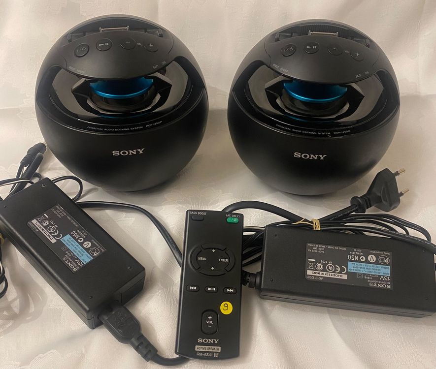 2 Sony RDP-V20iP, Personal Audio Docking System. (Art:1242) (Gebraucht ...